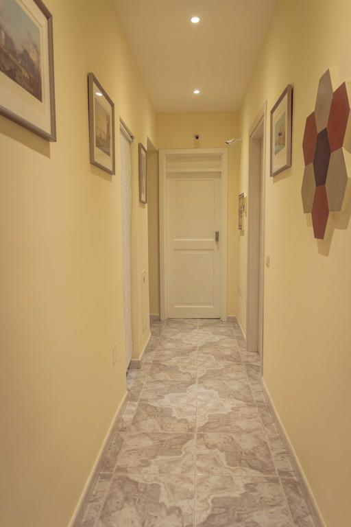 La Cattedrale Bed & Breakfast Napoli Dış mekan fotoğraf