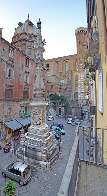 La Cattedrale Bed & Breakfast Napoli Oda fotoğraf