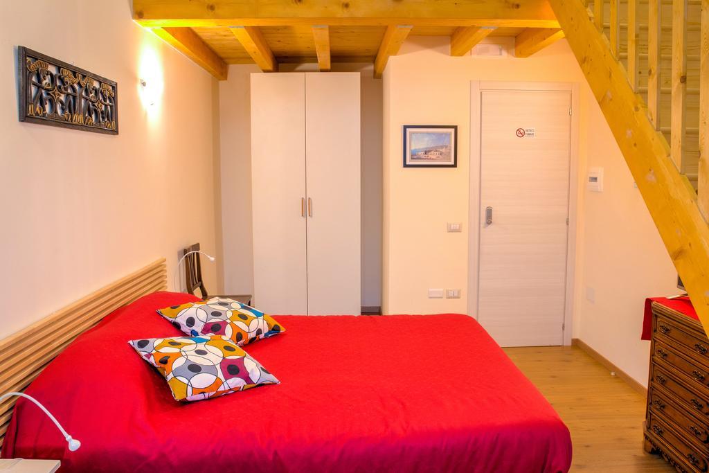 La Cattedrale Bed & Breakfast Napoli Dış mekan fotoğraf